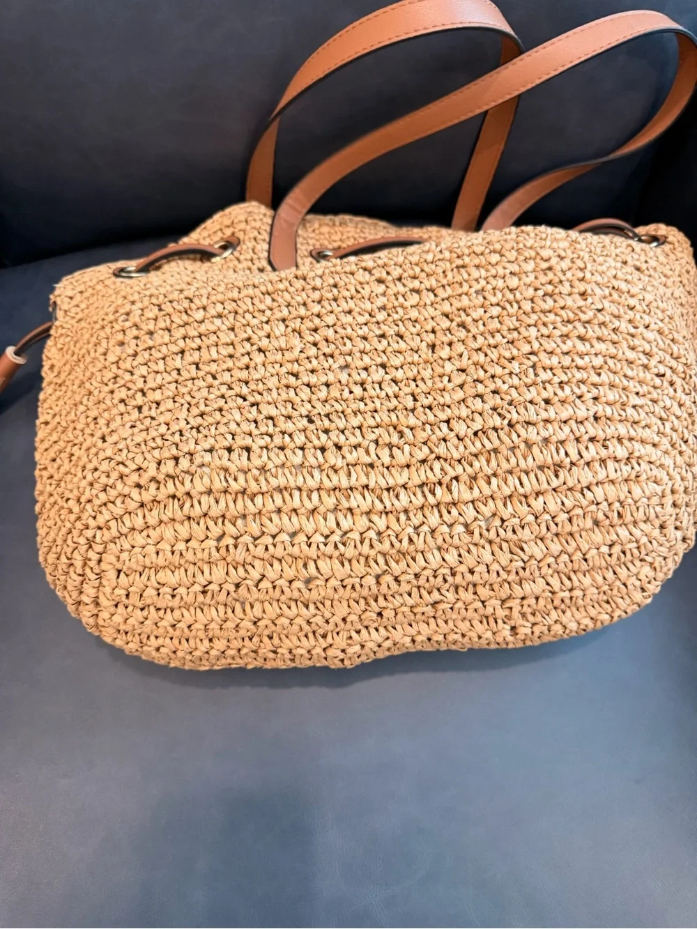 NWT Tommy Bahama Woven Straw Tote in Tan with Brown Leather Handles